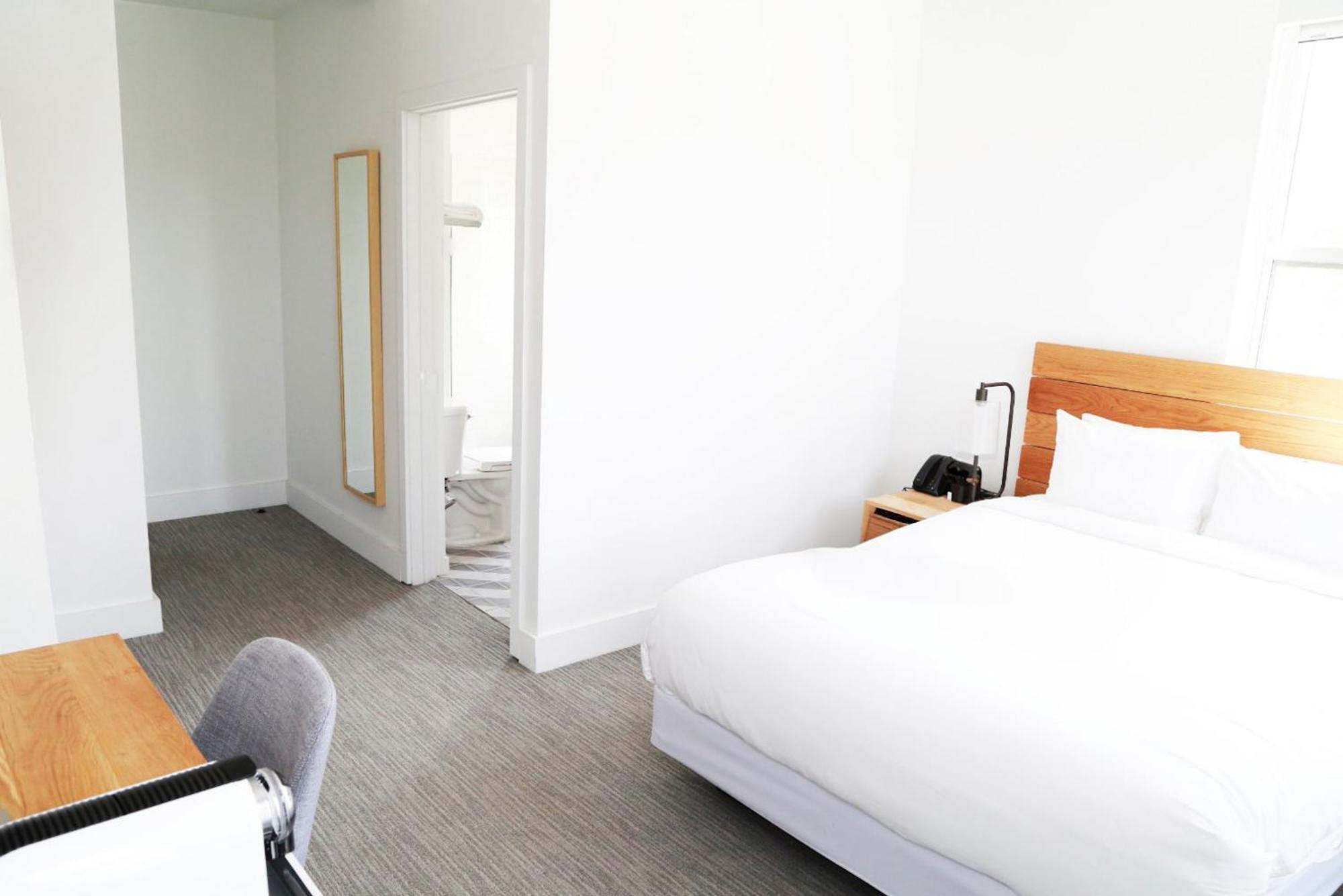 The Meridian Miami Beach By Kasa Room photo